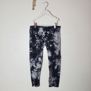 Acid wash leggings size XS